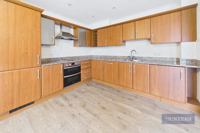 60 Davidson Close photo 3