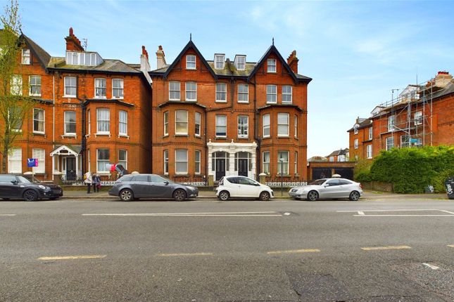 Thumbnail Flat for sale in Cromwell Road, Hove