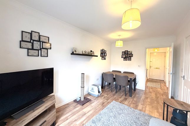 270 Dyffryn Y Coed, Pontypridd photo 4