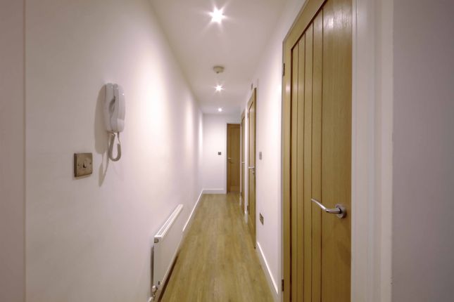 Ruby Court, Maidenhead photo 2