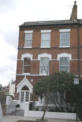 Thumbnail End terrace house to rent in Hamilton Gardens, London