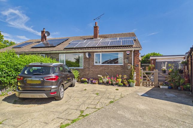 2-bed house on 2, Westfield Close, Nafferton, Driffield,  YO25 4LN, £200,000