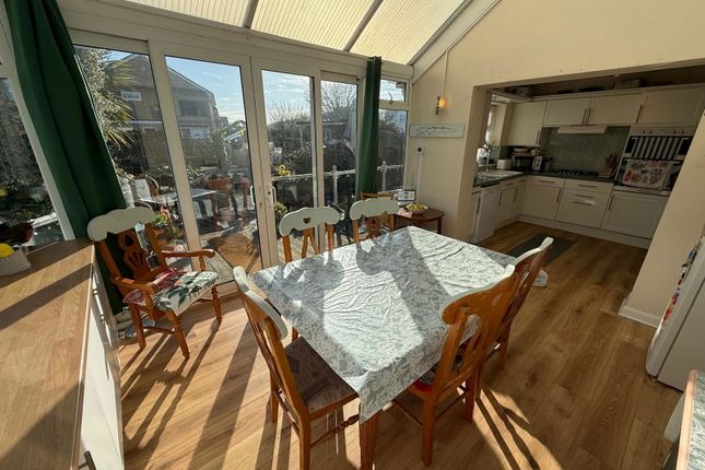 7, Chestnut Drive, Broadstairs photo 2