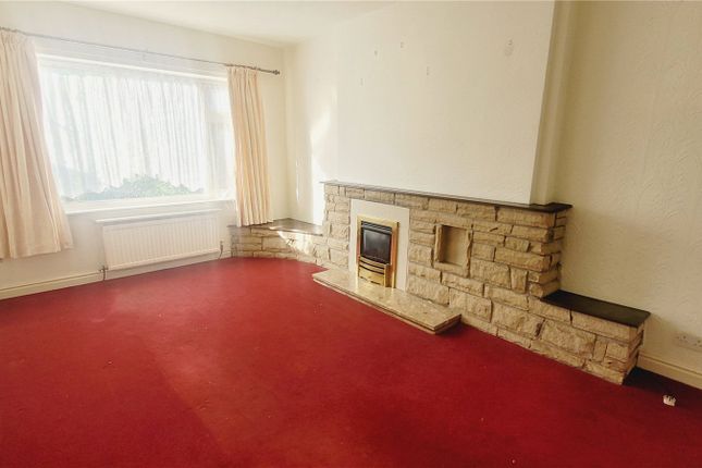 45, St. Christines Avenue, Leyland photo 3