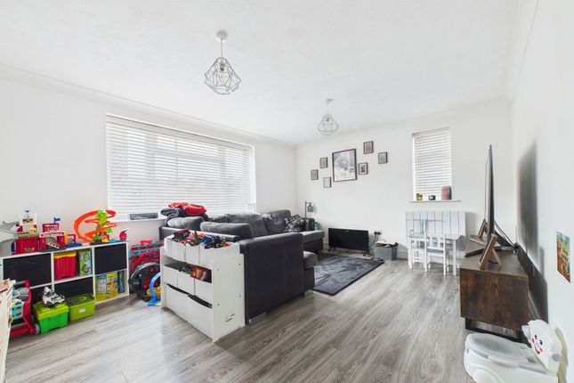 Priory Gate,Flat 1, North Road, Lancing photo 2