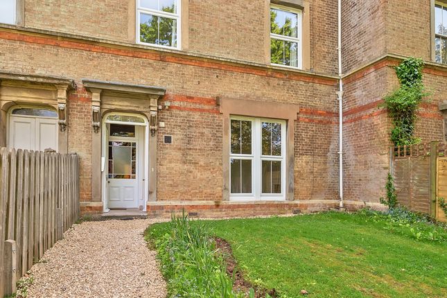 Thumbnail Flat for sale in Trull Road, Taunton