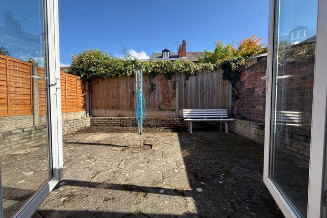 5, Cecil Street, Stourbridge photo 4
