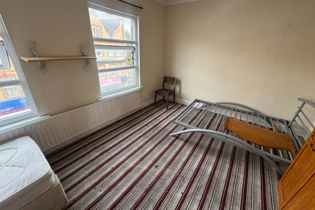 11C, King Street, SOUTHALL photo 5