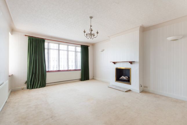 127, Walton Road, Sidcup photo 3