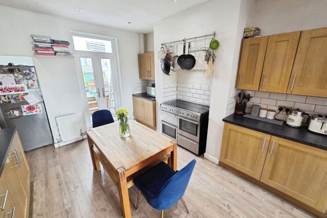 5, Stanhope Terrace, Crook photo 4