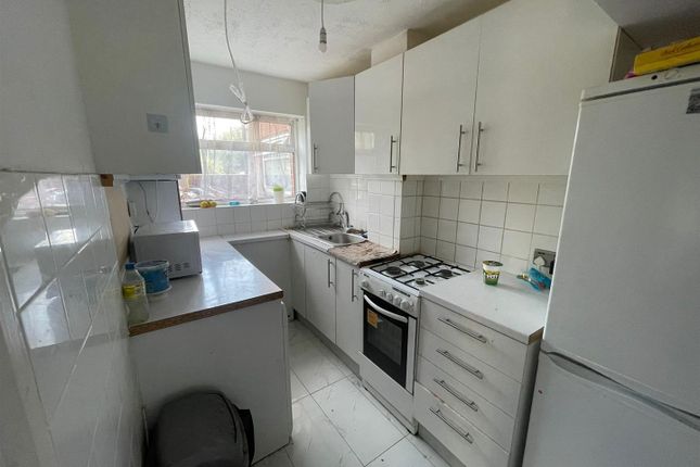 One Bedroom House To Rent In Hounslow Tw3