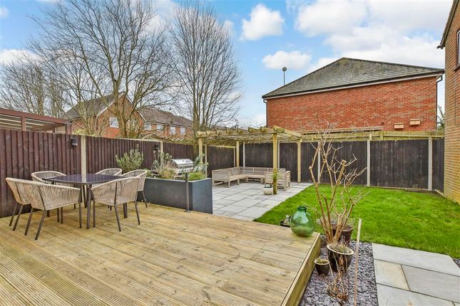 Churchwood Drive Tangmere, Chichester photo 2