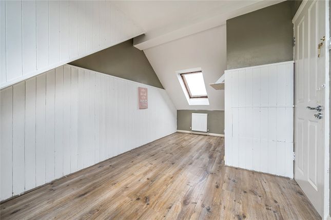 230, Oakleigh Road North, London photo 5