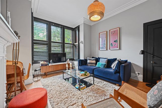 90, Goldsmith Avenue, London photo 4