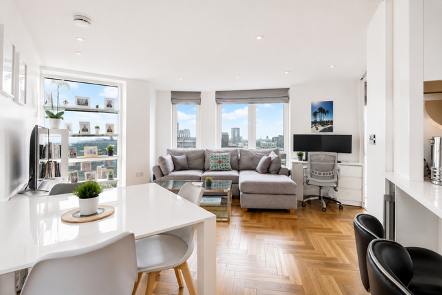 Eagle Point, London photo 3