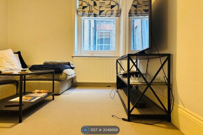Flat, Salisbury House Rushcroft Road, London photo 3