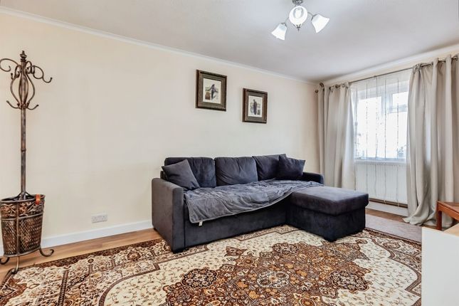15, James Watt Avenue, Corby photo 3