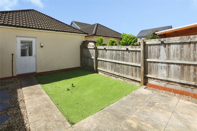 82, Watkins Way, Devon photo 5