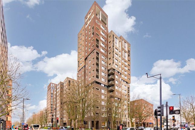 Thumbnail Flat for sale in Walworth Road, London SE17, London,