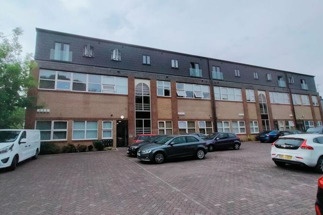 Thumbnail Property to rent in Woodland Court, Soothouse Spring, St.Albans