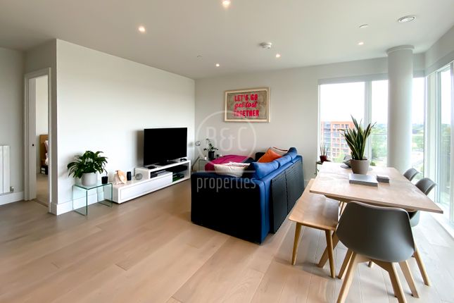 Photo 01