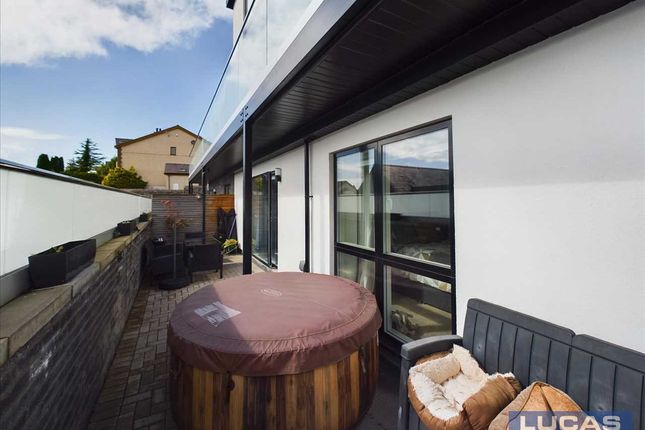 Outdoor Terrace
