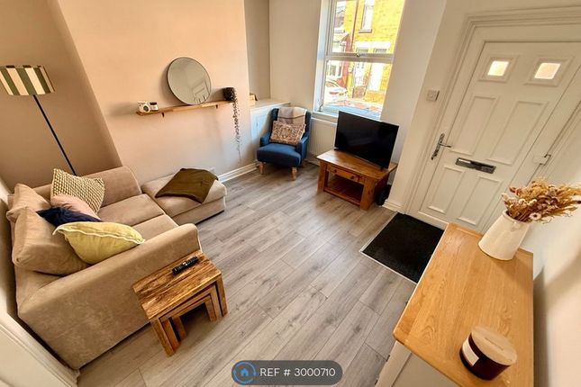 Crompton Road, Macclesfield photo 3