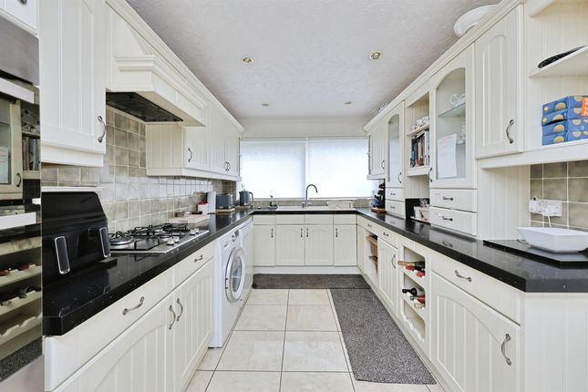 14, High Green, Norwich photo 2