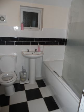 7, Althorp Road, Northampton photo 5