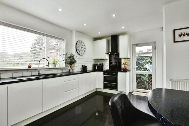 19, Partridge Avenue, Lancashire photo 2