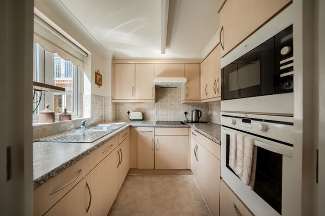 5, Hathaway Court Alcester Road, Stratford-upon-Avon photo 4