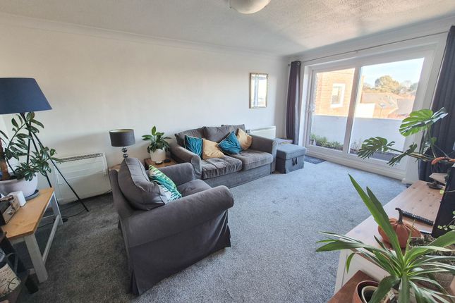 12 Regis Court, High Street, Bognor Regis photo 2