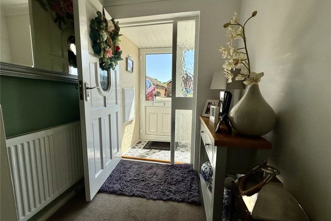 12, Willow Drive, East Riding of Yorkshire photo 3