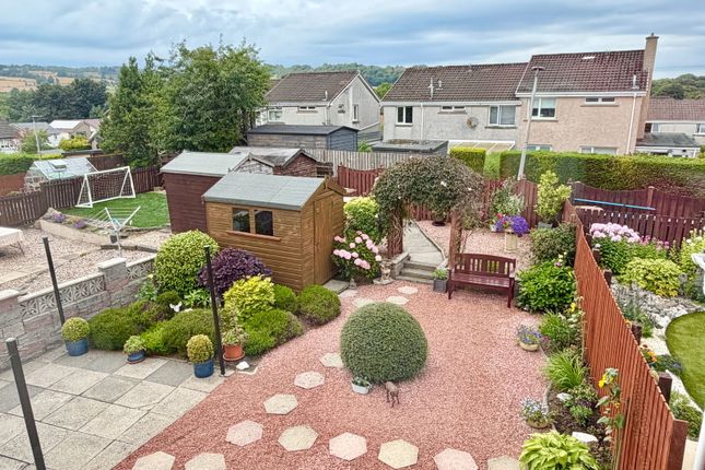 7, Broomhill Place, Denny photo 2