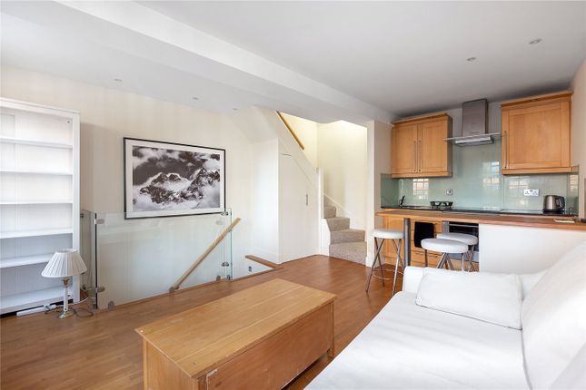 Mews house to rent in Royal Crescent Mews, London