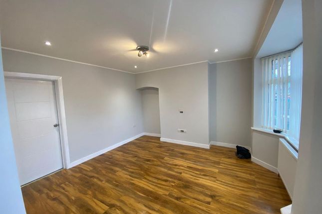 52 Meadow Road, Coventry photo 5