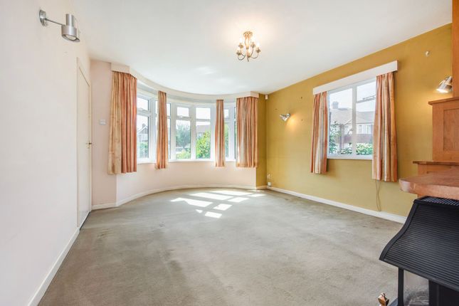 34 Willowbed Drive, Chichester photo 4