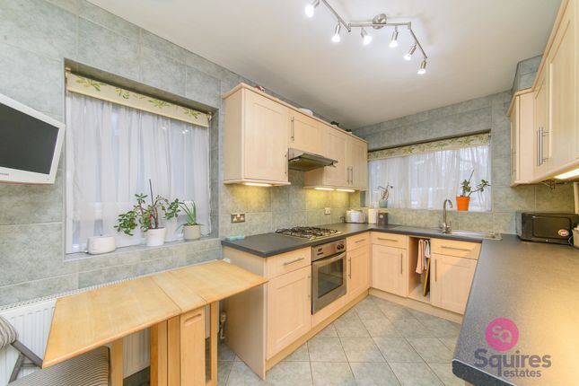 1 Alison Court Hale Lane, Edgware photo 4