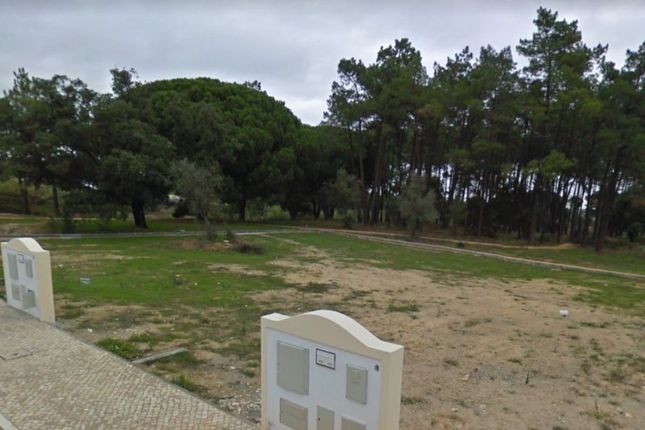 Land for sale in Santo António Da Charneca, Barreiro, Setúbal