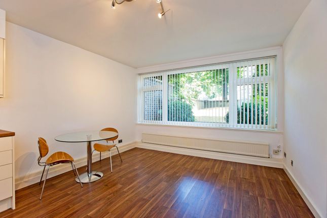 Newmount, Lyndhurst Terrace, Hampstead photo 3