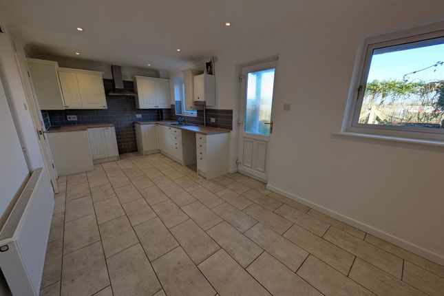 43 Harling Way, Leiston photo 3