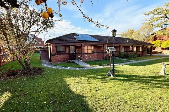 1-bed bungalow on 22, St. Claires Court, Lincoln, £90,000