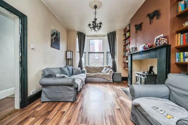 31, Gregory Street, ILKESTON photo 4