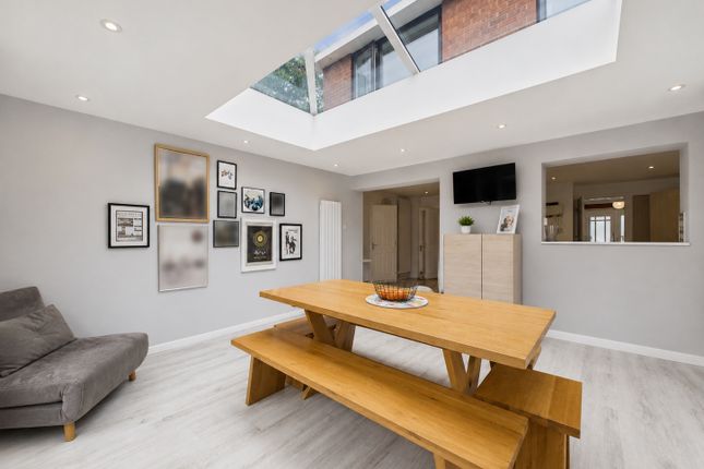 35, Meadowbank Drive, Worcestershire photo 3