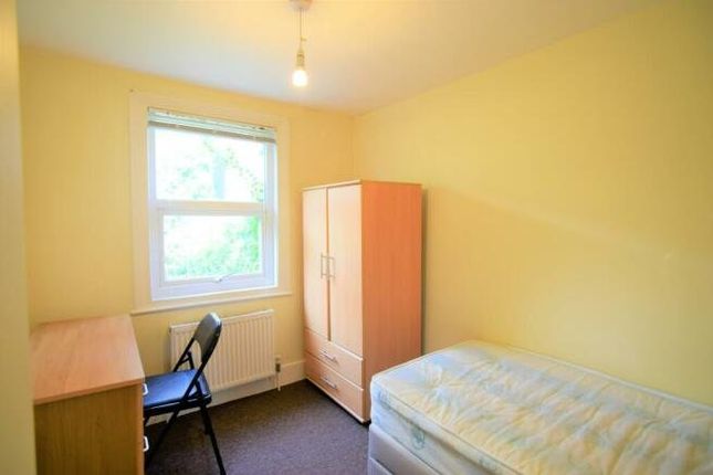 Flat for sale in Stanley Road, Brighton