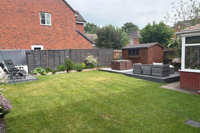 6, Lysander Close, Burbage photo 4