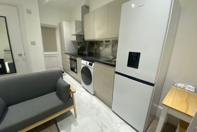 Flat 3, Sidcup photo 5