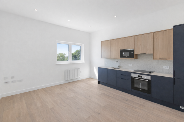 1-bed flat on DUPE | Flat 42, Heather Court, Progressive Close, Foots Cray, Sidcup, DA14 5HP, Sidcup, £1,450/mo