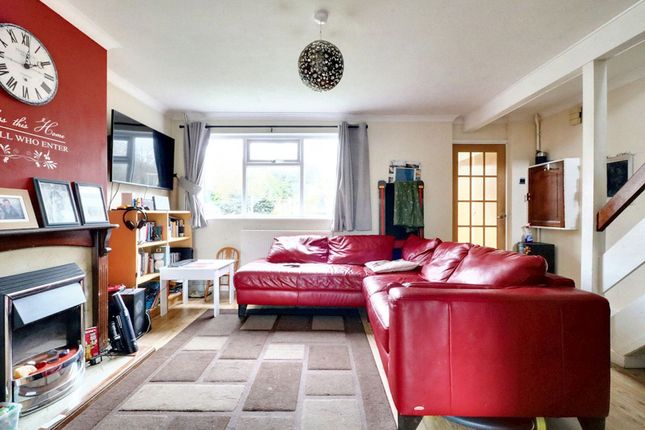 Terraced house for sale in Taunton Close, Bexleyheath