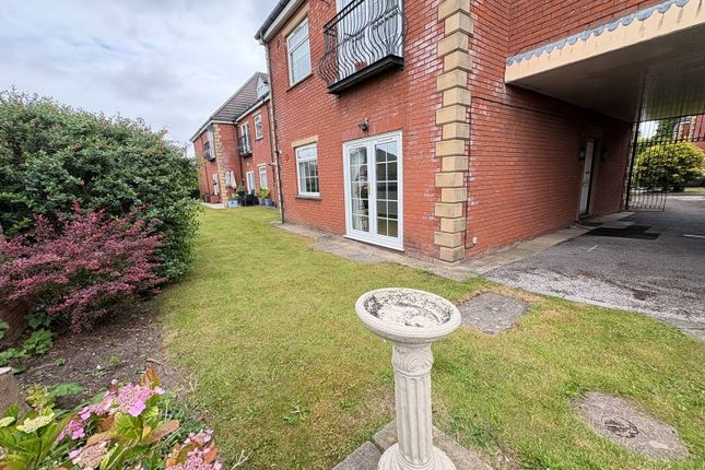 9, Deyes Court, Maghull photo 4